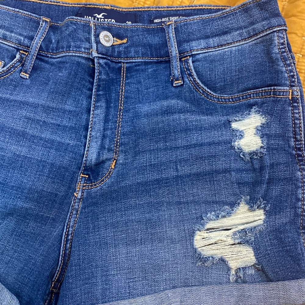 Hollister shorts size 29